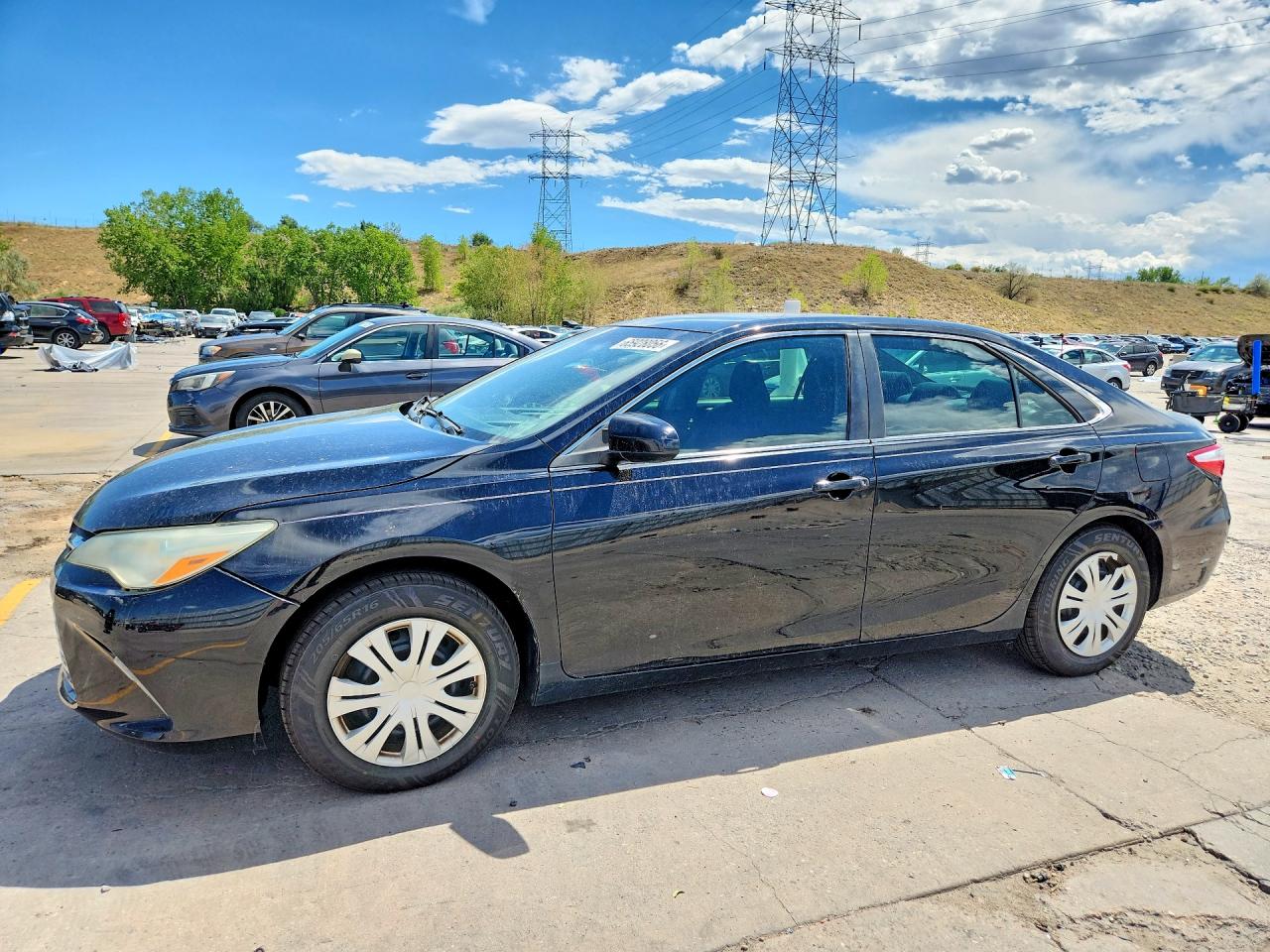 2016 TOYOTA CAMRY