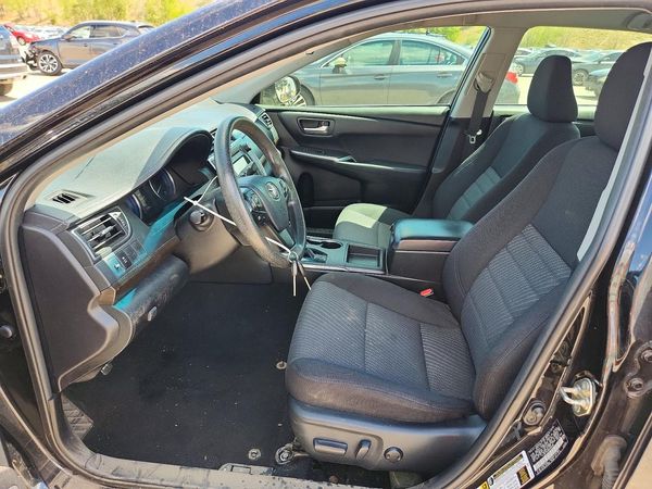 2016 TOYOTA CAMRY