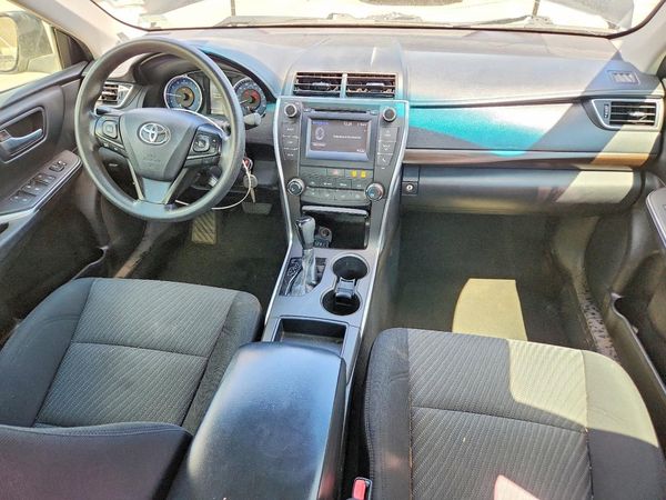 2016 TOYOTA CAMRY
