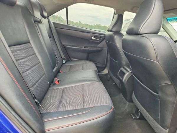2015 TOYOTA CAMRY