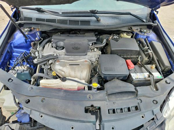 2015 TOYOTA CAMRY