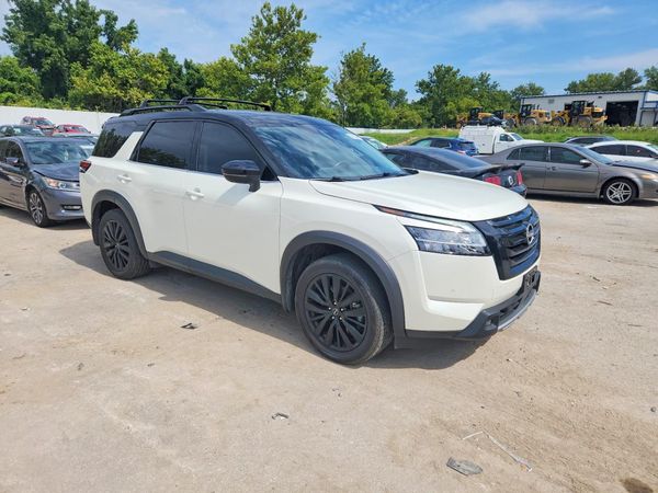 2024 NISSAN PATHFINDER