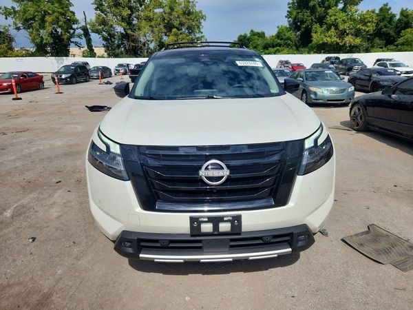 2024 NISSAN PATHFINDER