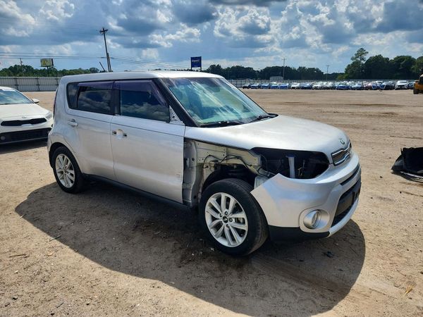 2017 KIA SOUL