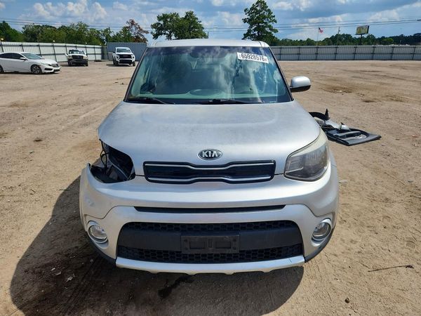 2017 KIA SOUL
