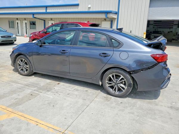 2022 KIA FORTE