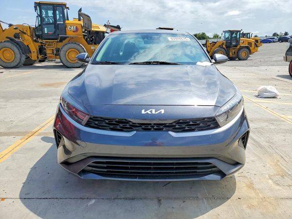 2022 KIA FORTE