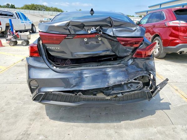2022 KIA FORTE