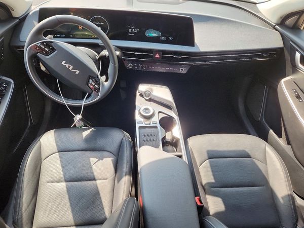 2023 KIA EV6