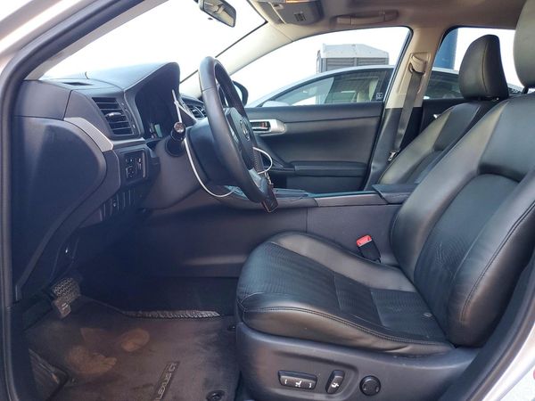 2012 LEXUS CT 200h