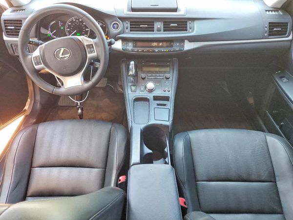 2012 LEXUS CT 200h
