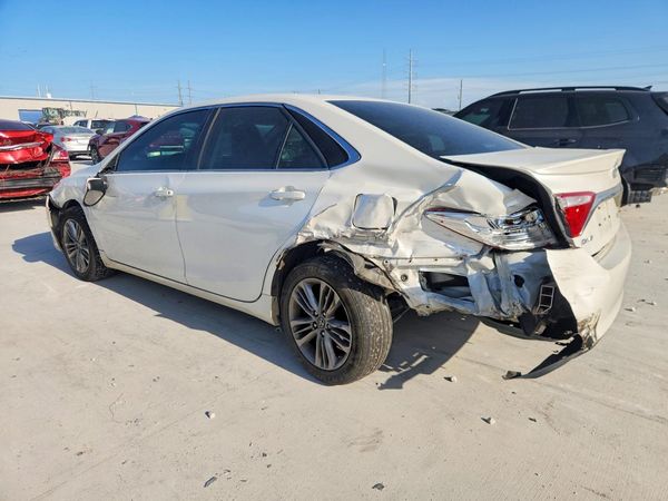 2017 TOYOTA CAMRY