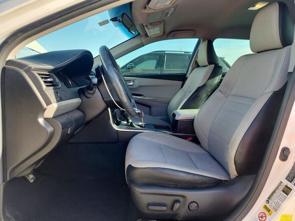 2017 TOYOTA CAMRY