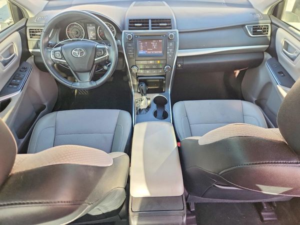 2017 TOYOTA CAMRY