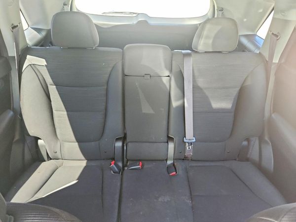 2014 KIA SORENTO Base/ LX