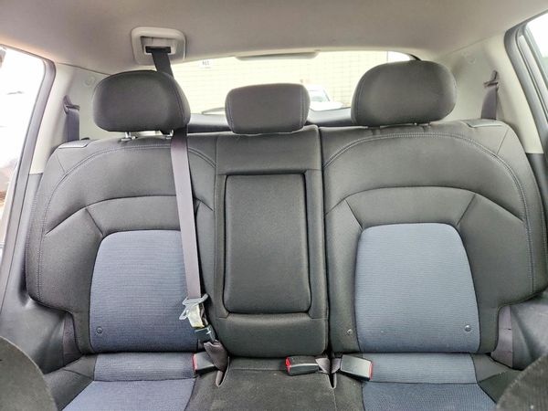 2015 KIA SPORTAGE GL - Middle-low