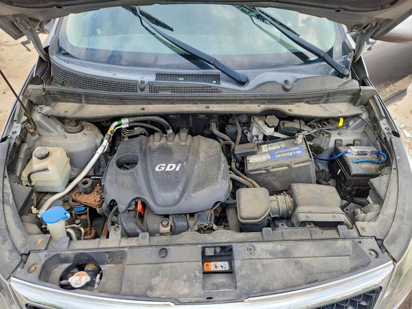 2015 KIA SPORTAGE GL - Middle-low