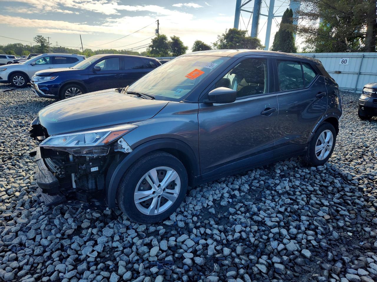 2021 NISSAN KICKS S