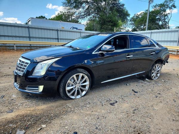 2013 CADILLAC XTS Luxury