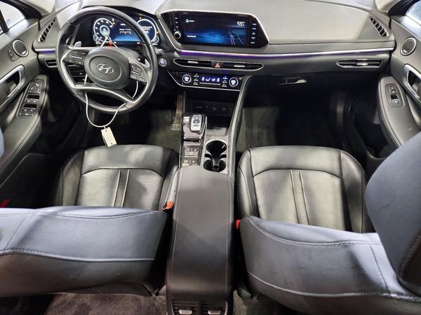 2022 HYUNDAI SONATA Limited