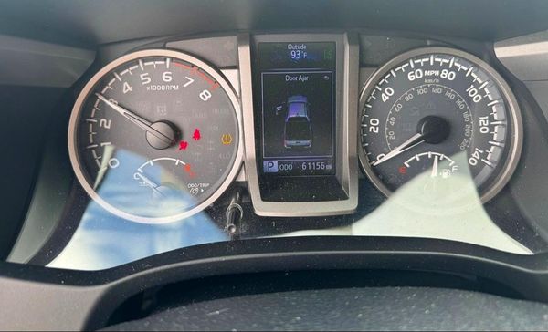 2018 TOYOTA TACOMA