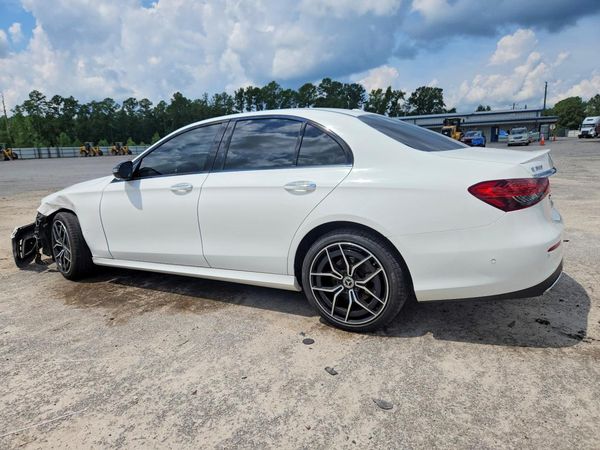 2022 MERCEDES-BENZ E