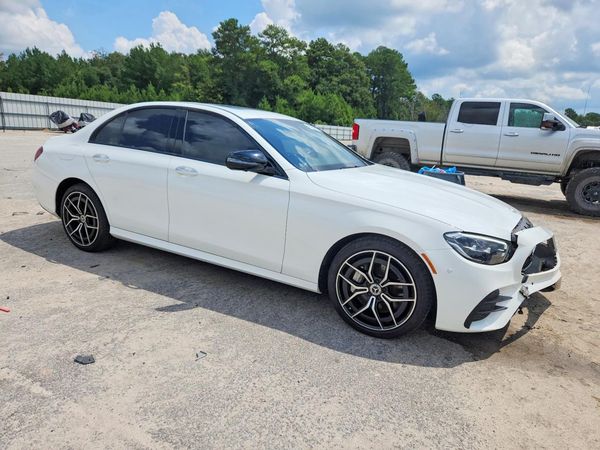 2022 MERCEDES-BENZ E