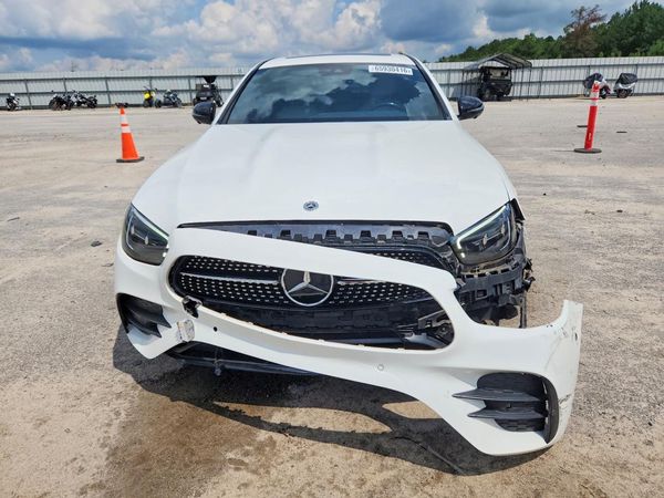 2022 MERCEDES-BENZ E