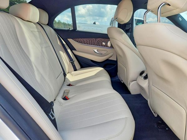 2022 MERCEDES-BENZ E