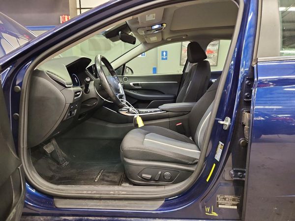 2020 HYUNDAI SONATA