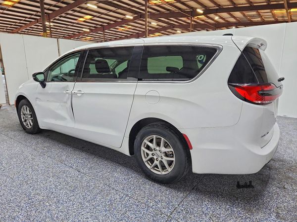 2024 CHRYSLER PACIFICA Touring L — DSRA