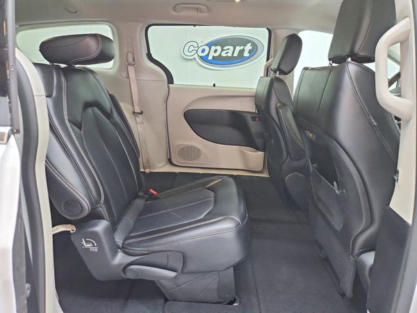 2024 CHRYSLER PACIFICA Touring L — PSRS