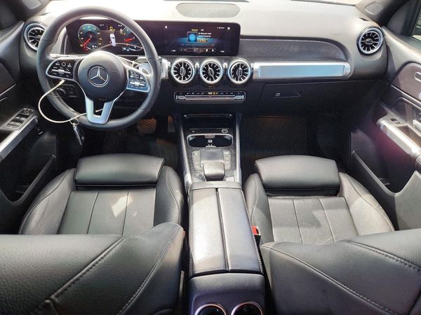 2022 MERCEDES-BENZ GLB