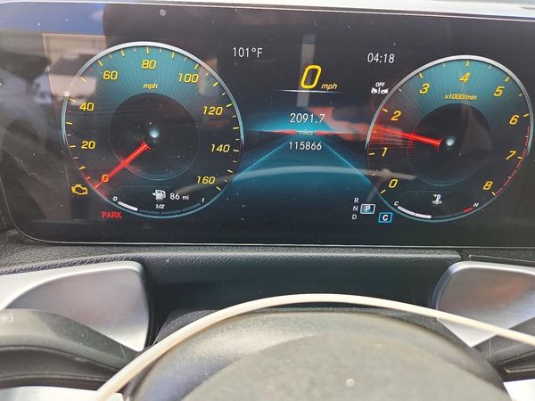 2022 MERCEDES-BENZ GLB