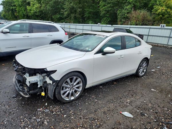 2021 MAZDA 3