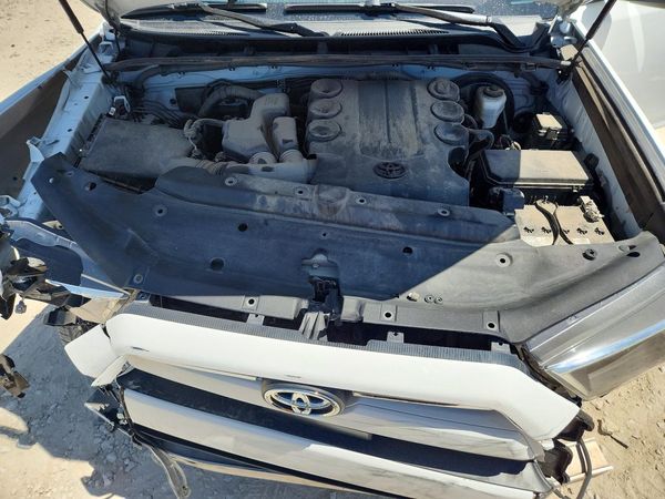 2024 TOYOTA 4RUNNER TRD Sport