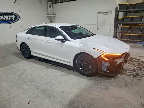 2026 KIA K5 LXS