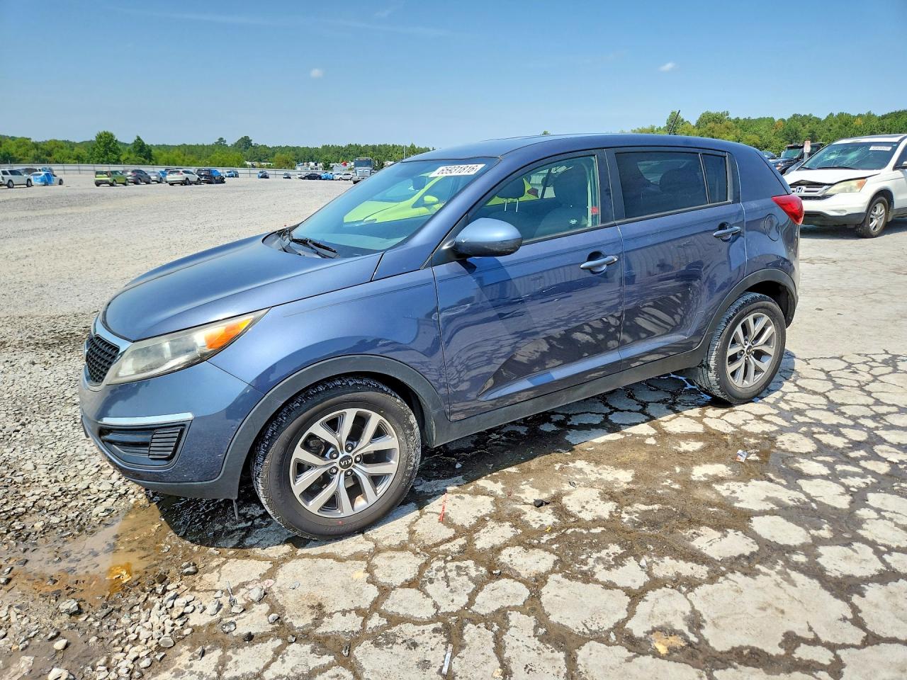 2015 KIA SPORTAGE GL - Middle-low