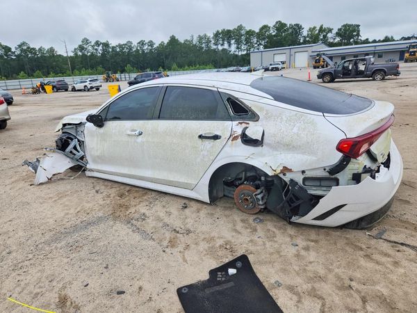 2021 KIA K5 LXS