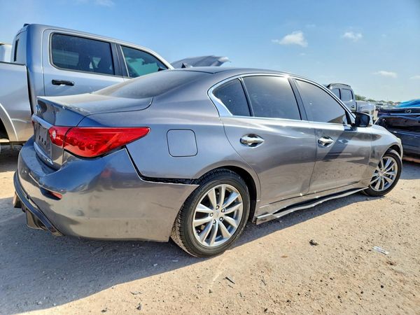 2017 INFINITI Q50