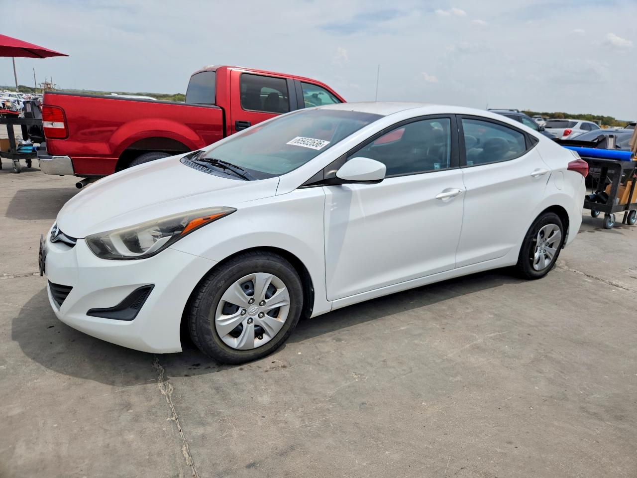 2016 HYUNDAI ELANTRA