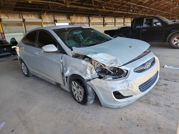 2013 HYUNDAI ACCENT GLS, GS