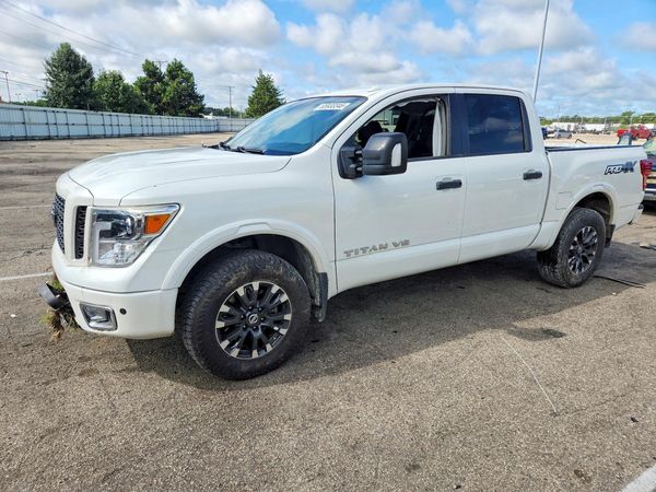 2019 NISSAN TITAN