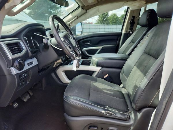 2019 NISSAN TITAN