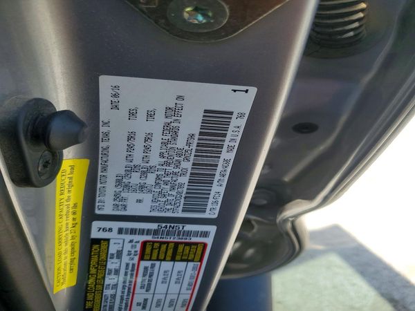 2016 TOYOTA TACOMA