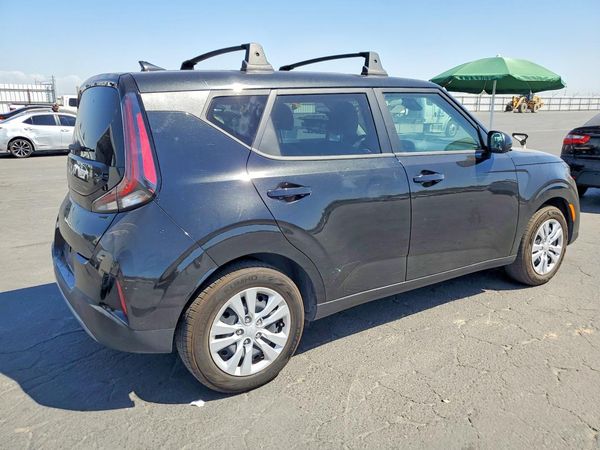 2024 KIA SOUL LX, S