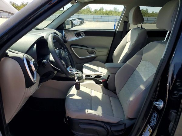 2024 KIA SOUL LX, S