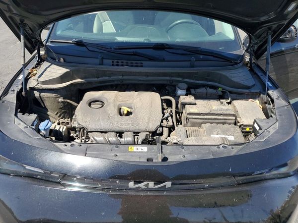 2024 KIA SOUL LX, S