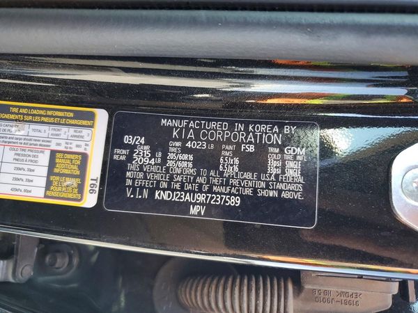 2024 KIA SOUL LX, S