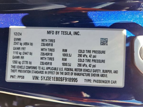 2025 TESLA MODEL 3
